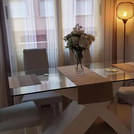Self Catering 2-bed Flat In Costa Blanca *