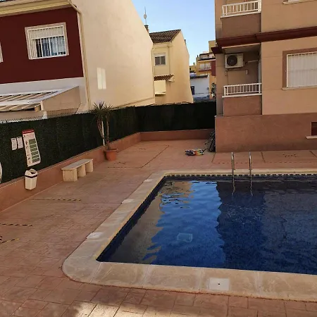 Self Catering 2-bed Flat In Costa Blanca *